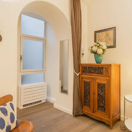 Residenza Art Design In By Rent Como