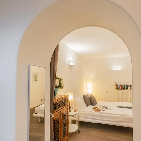 Residenza Art Design In By Rent Como